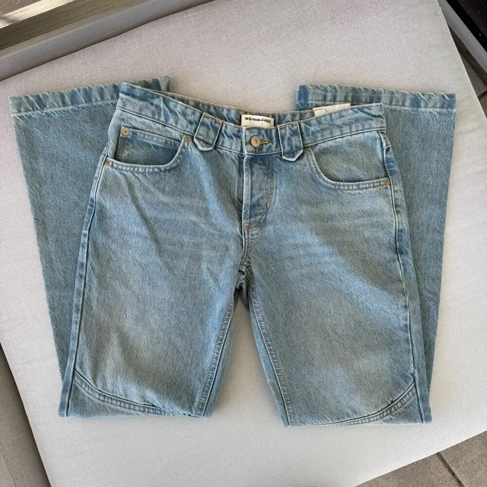NWT Free People We The Free Flora Low-Rise Bootcut Jeans Kismet Blue 26